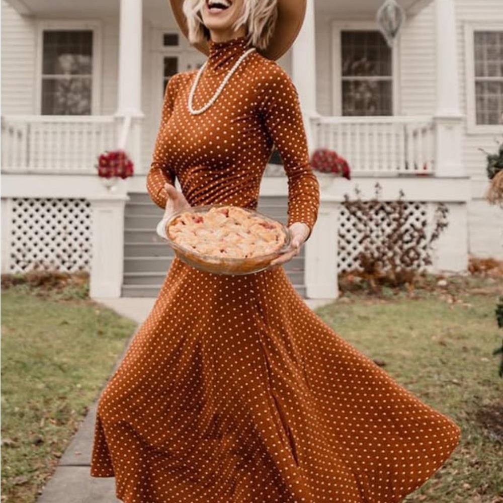 Polka Dot Turtleneck and Skirt SET
